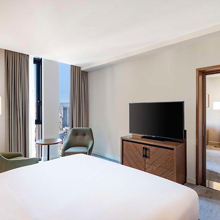 Hilton Garden Inn Tbilisi Chavchavadze Ngoại thất bức ảnh