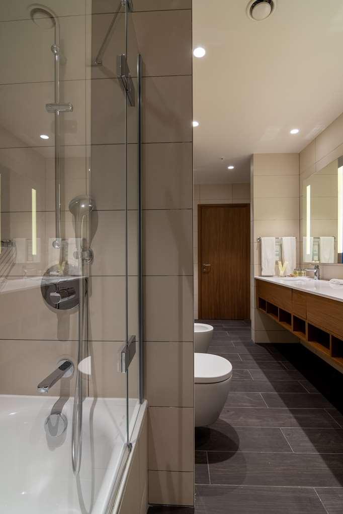 Hilton Garden Inn Tbilisi Chavchavadze Ngoại thất bức ảnh