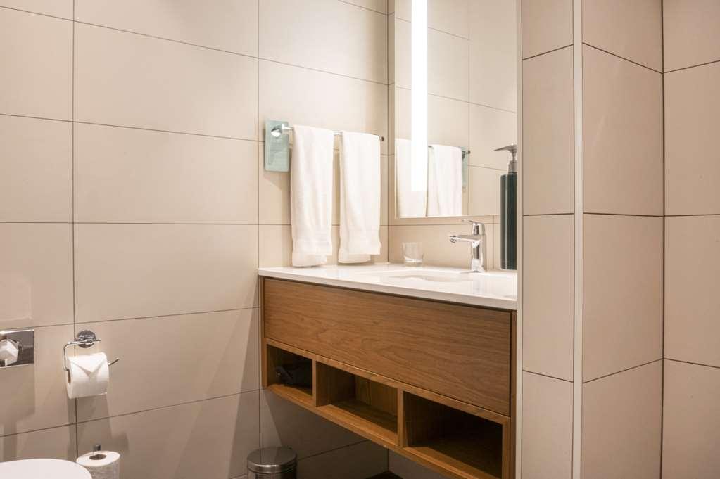 Hilton Garden Inn Tbilisi Chavchavadze Phòng bức ảnh