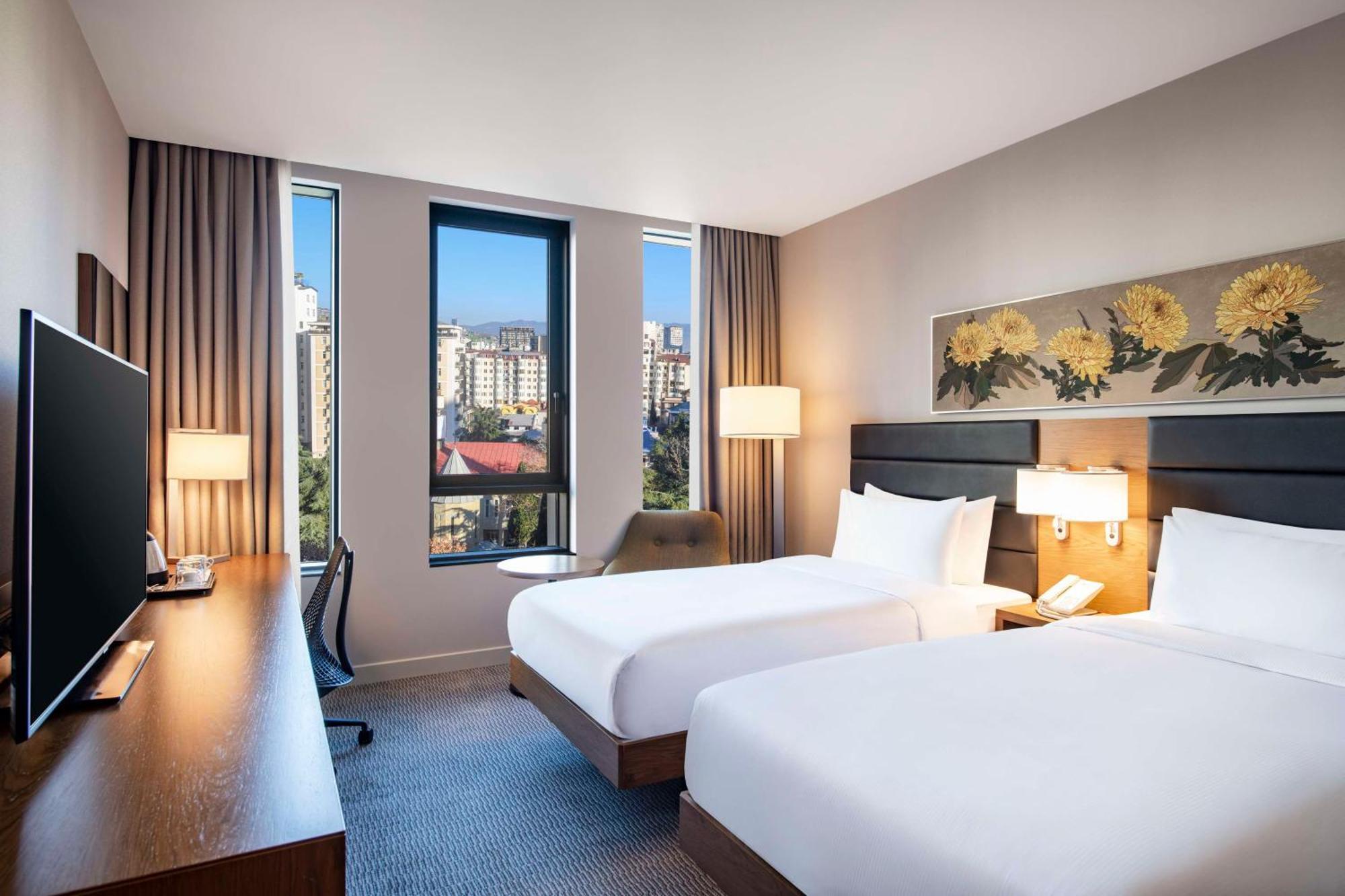 Hilton Garden Inn Tbilisi Chavchavadze Ngoại thất bức ảnh