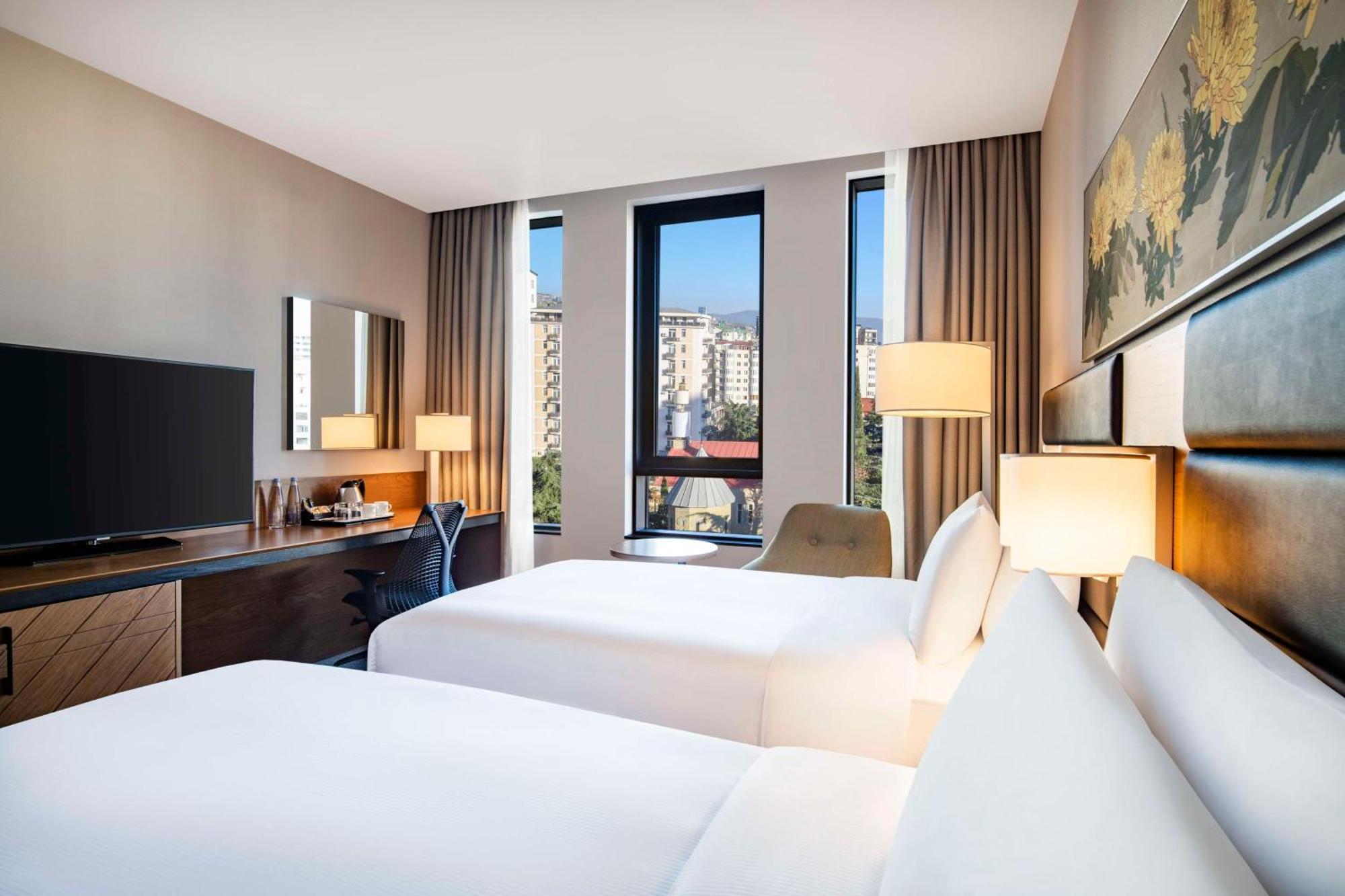 Hilton Garden Inn Tbilisi Chavchavadze Ngoại thất bức ảnh