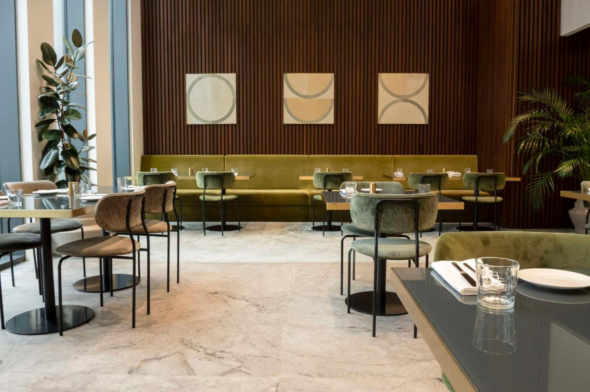 Hilton Garden Inn Tbilisi Chavchavadze Ngoại thất bức ảnh